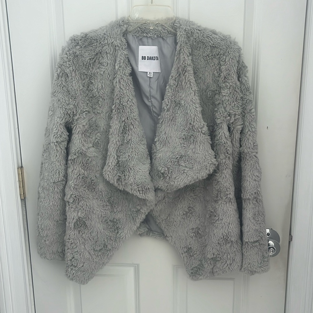BB Dakota gray / blue / silver fur jacket size XS